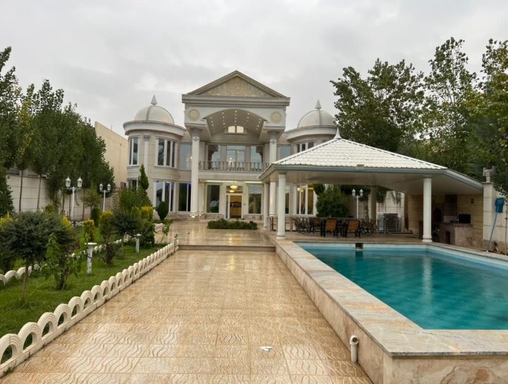 Four-Bedroom Villa with Heated Pool for Rent in Negarestan, Mohammadshahr