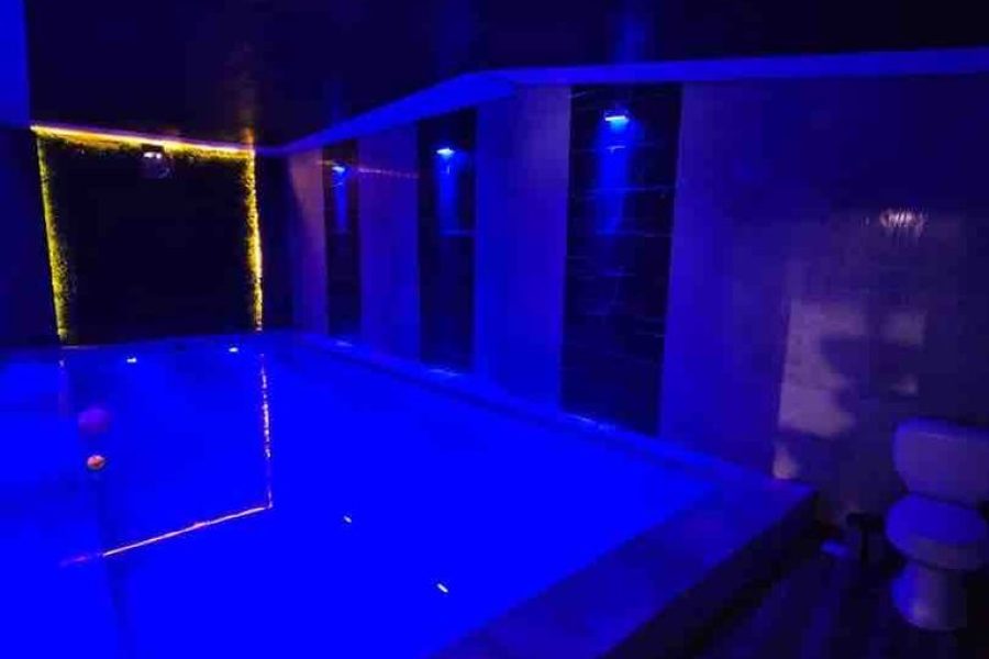 Five-Bedroom Villa with Heated Pool for Rent – Sahand 1, Bandar Anzali
