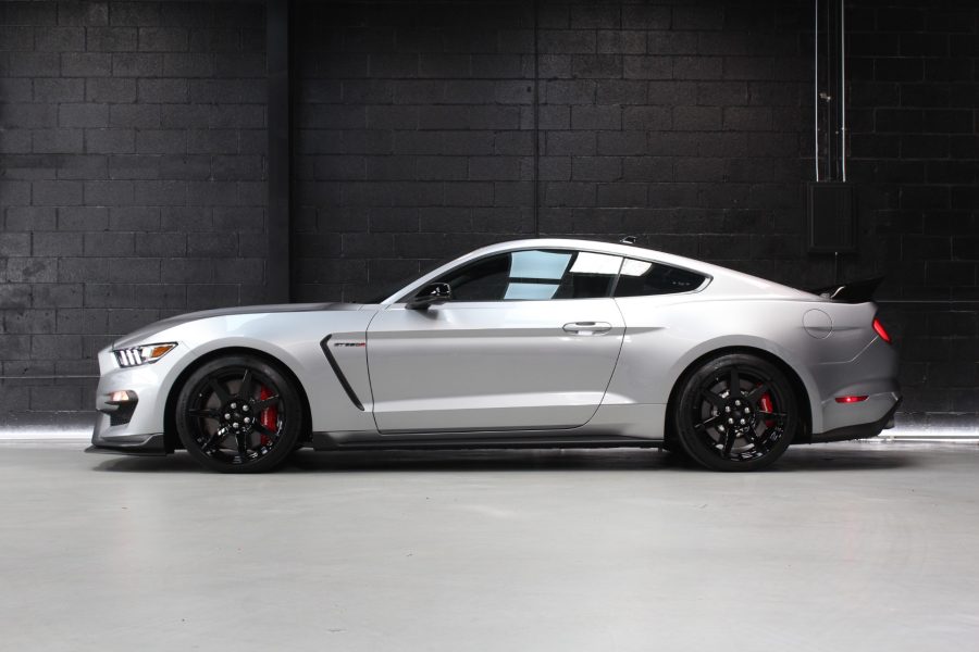 ford mustang gt silver 2020