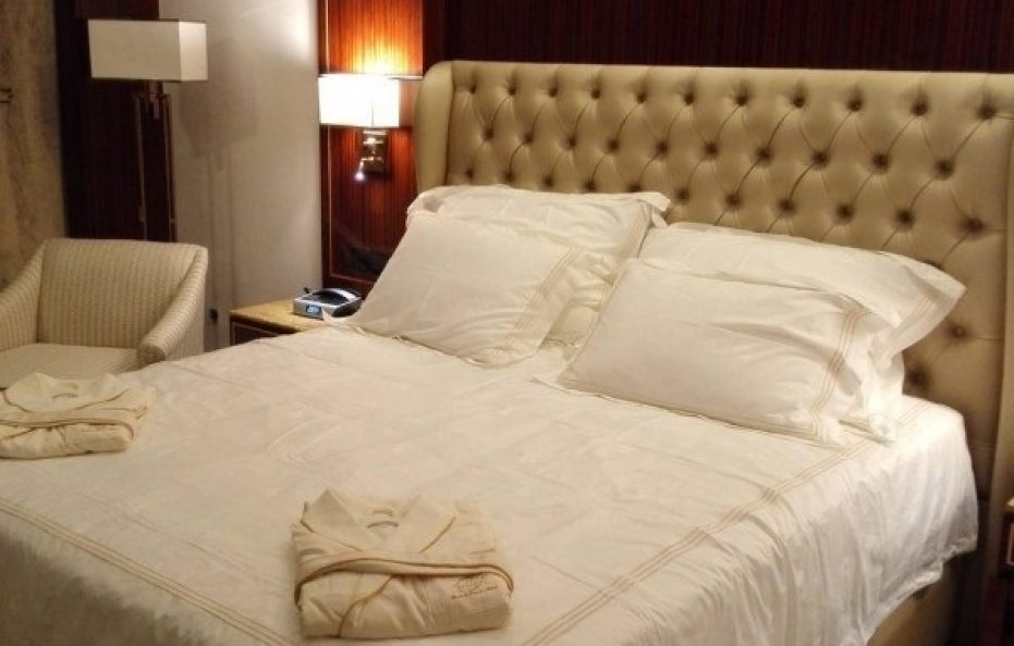 Dariush Grand Hotel