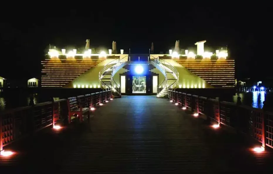 Toranj Hotel Kish