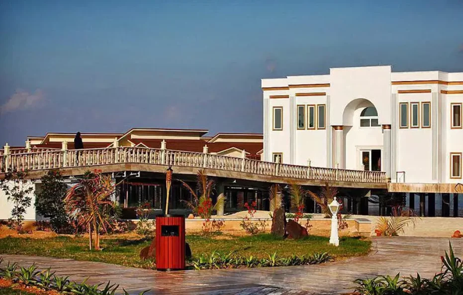 Toranj Hotel Kish