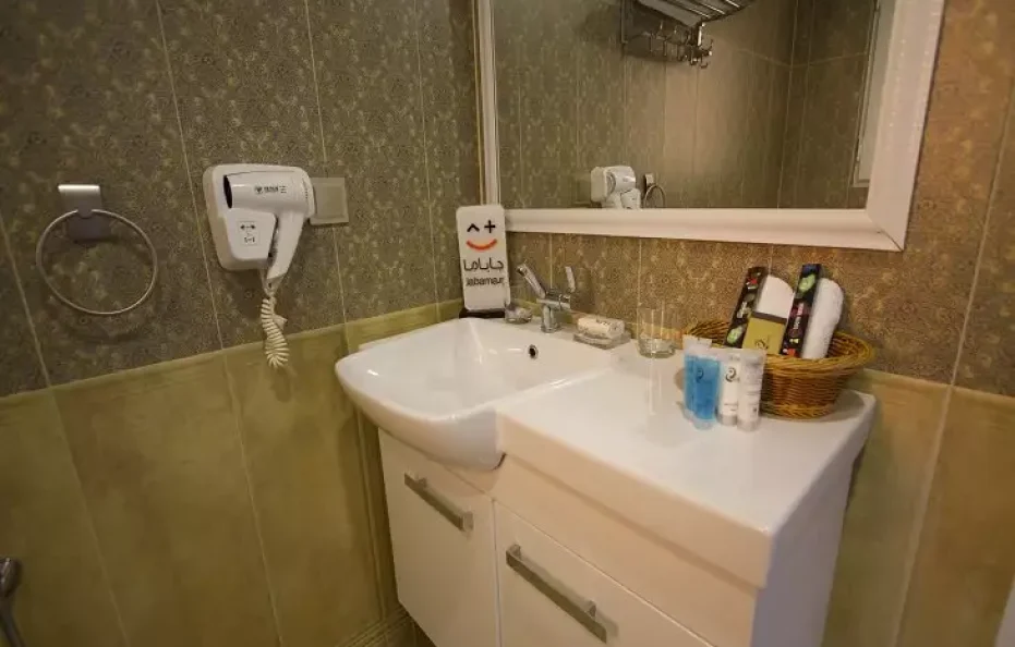 Toranj Hotel Kish