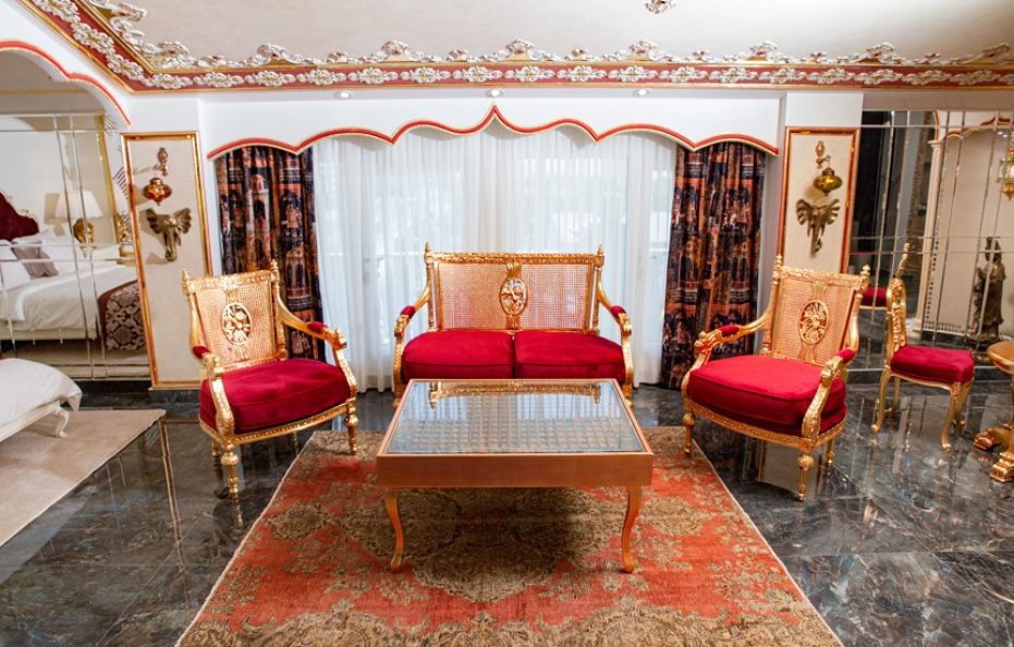 Taj Mahal Hotel