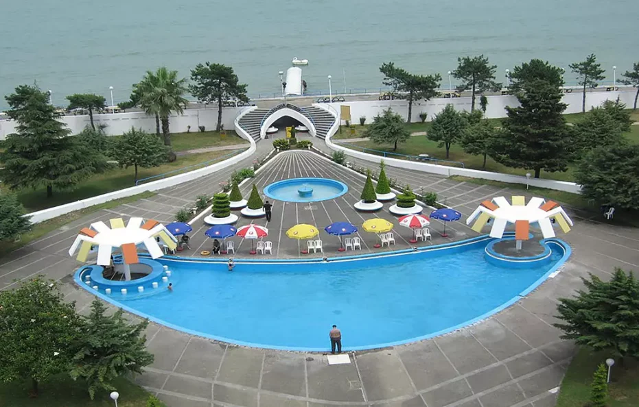 Parsian Khazar Hotel
