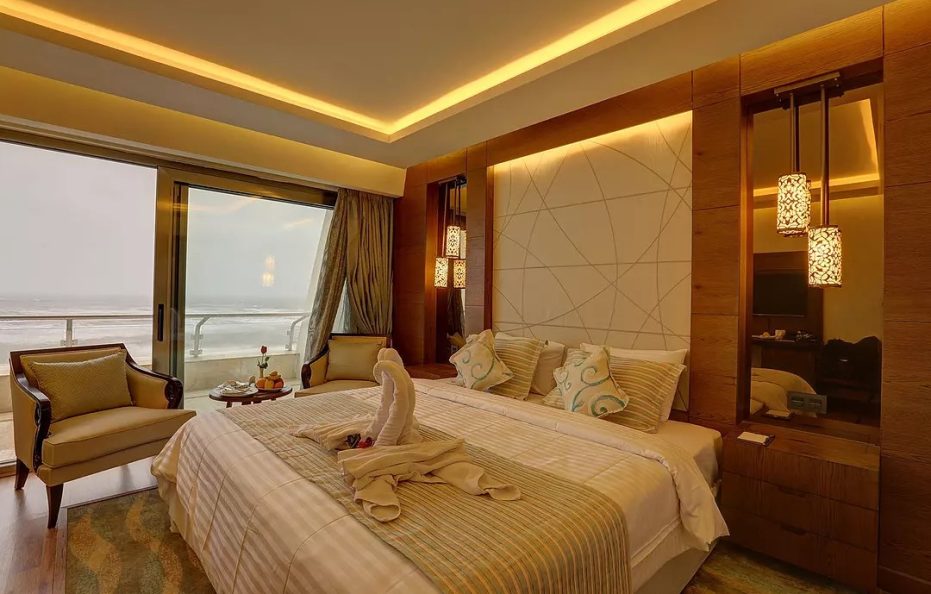 Parsian Khazar Hotel