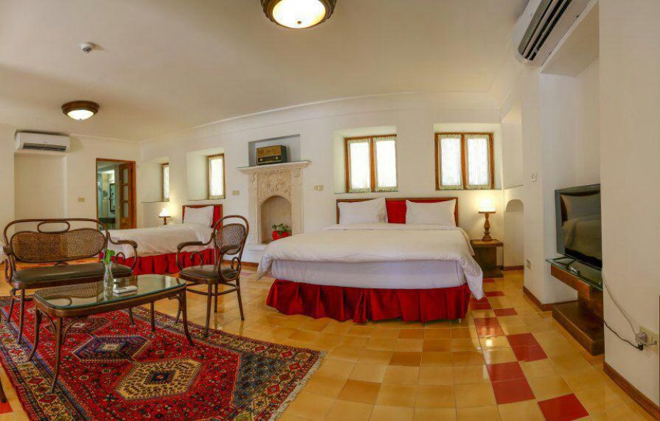 Keryas Hotel