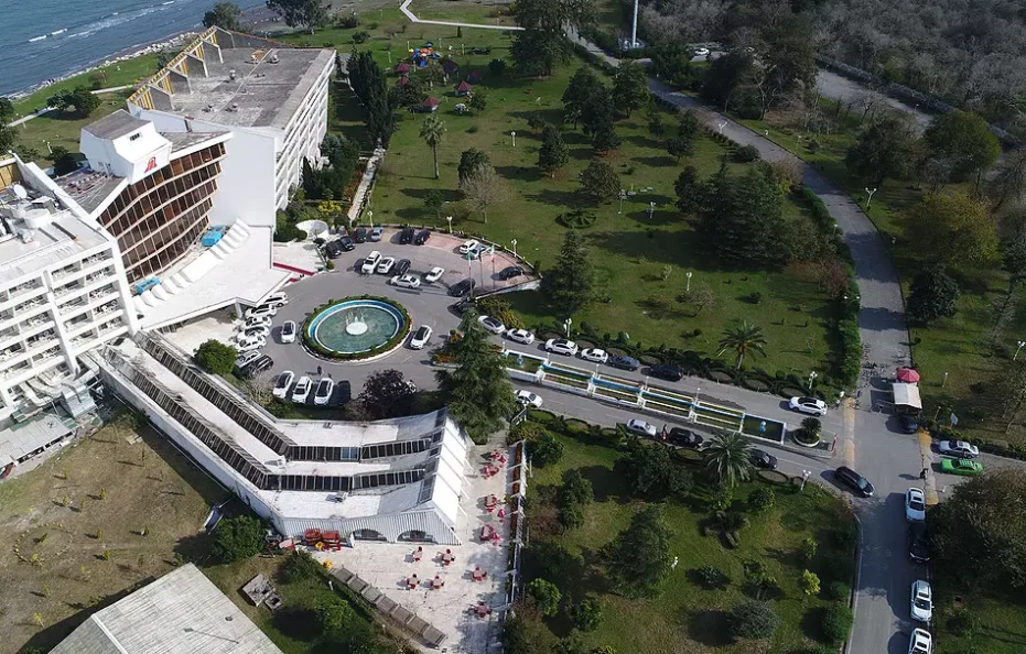 Parsian Khazar Hotel