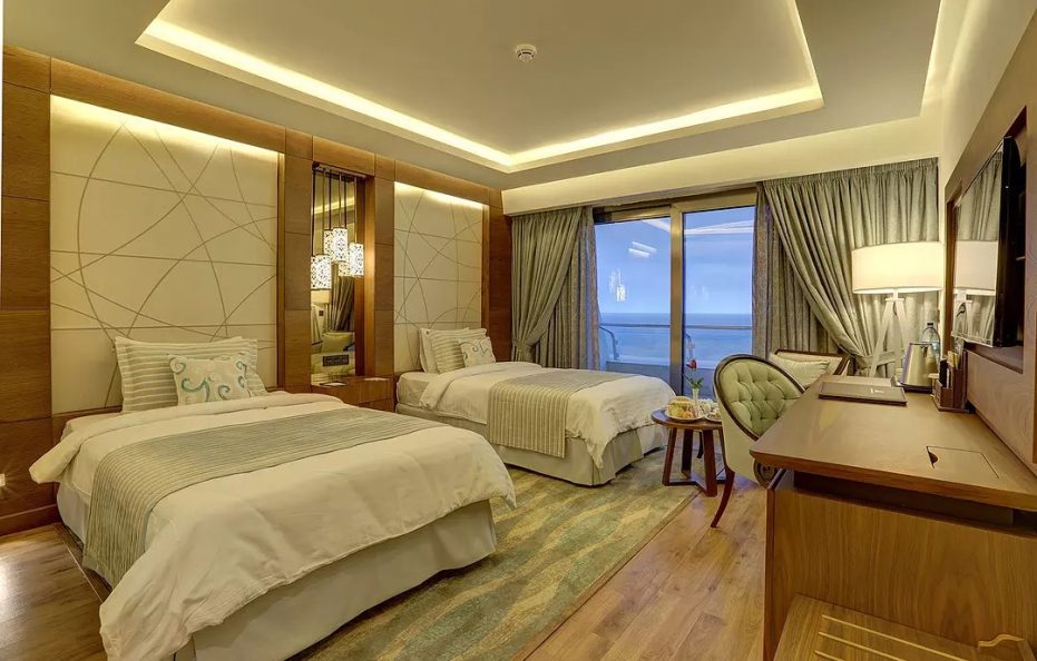Parsian Khazar Hotel
