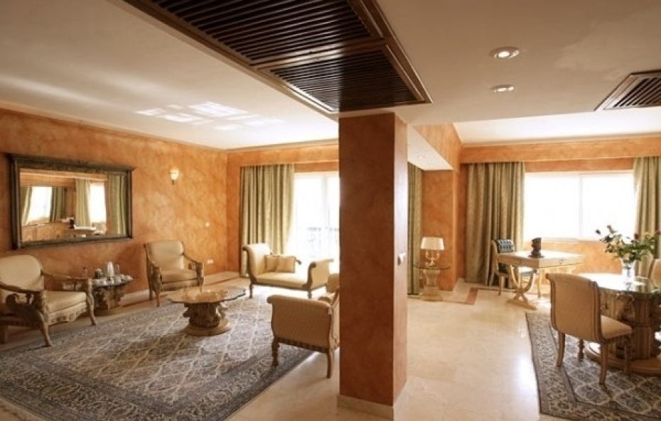 Dariush Grand Hotel