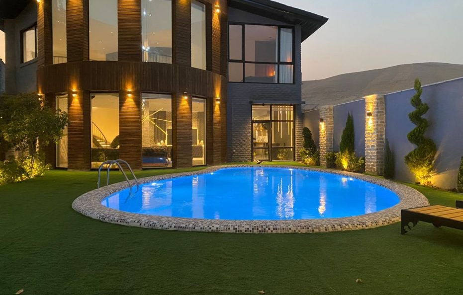 As Plus Mansion, Rudehen