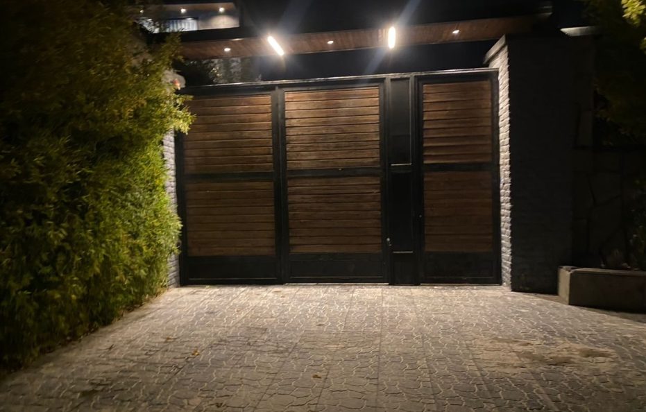 As Plus Mansion, Rudehen