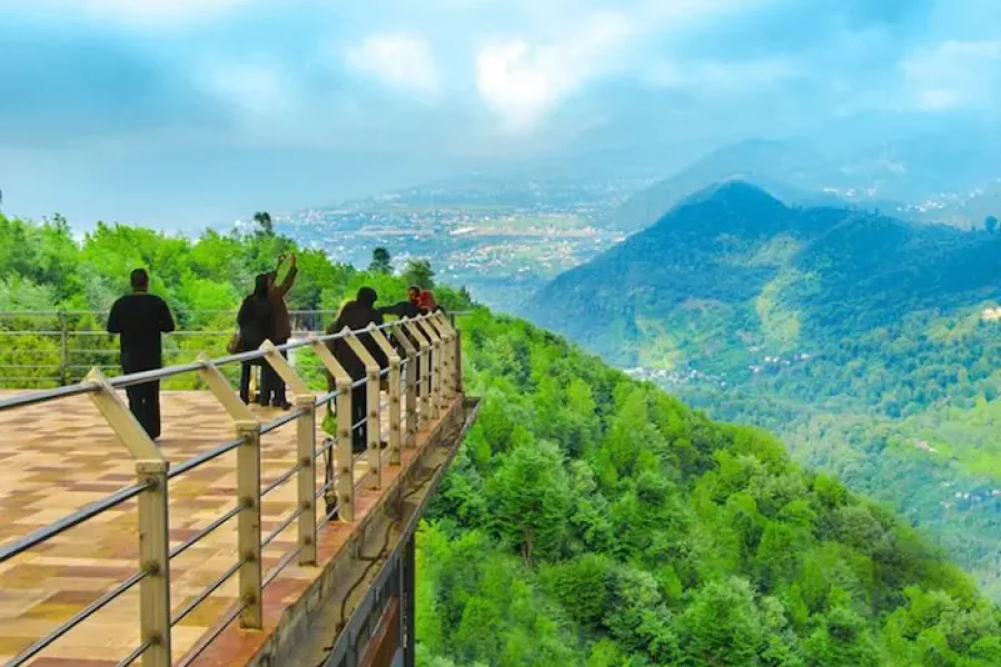 3-Day Tour from Il Milli to Javaherdeh